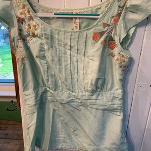Mint embroidered Anthropologie top - Floreat